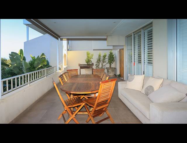 2 BEDROOM SIMPLEX FOR SALE IN UMHLANGA CENTRAL